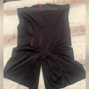 SPANX Body Shaper Large